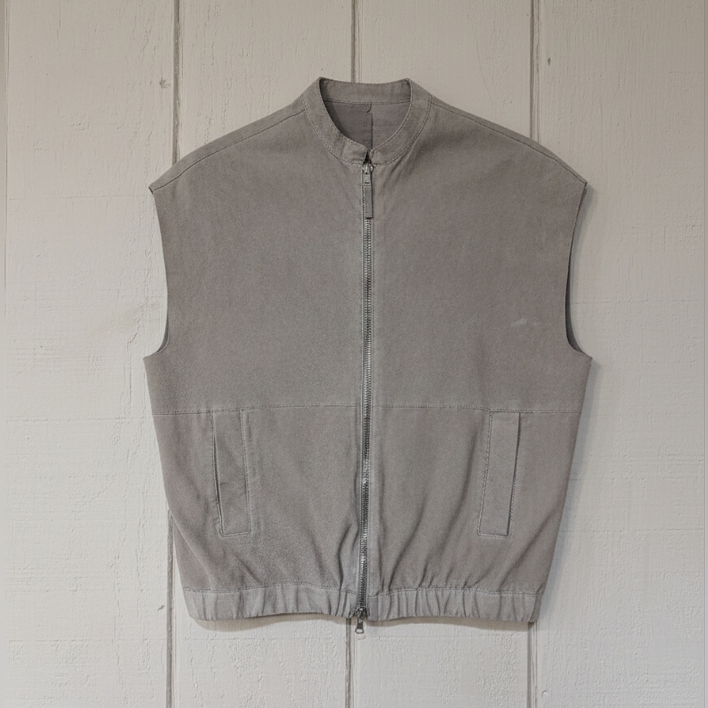 Eleventy Grey Italian Leather Vest Minimalist Scandinavian Luxury‎
